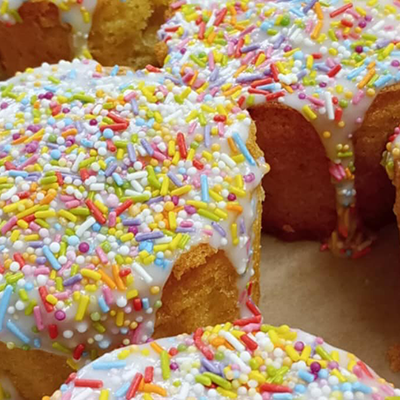 School sprinkle cake School sprinkle cake